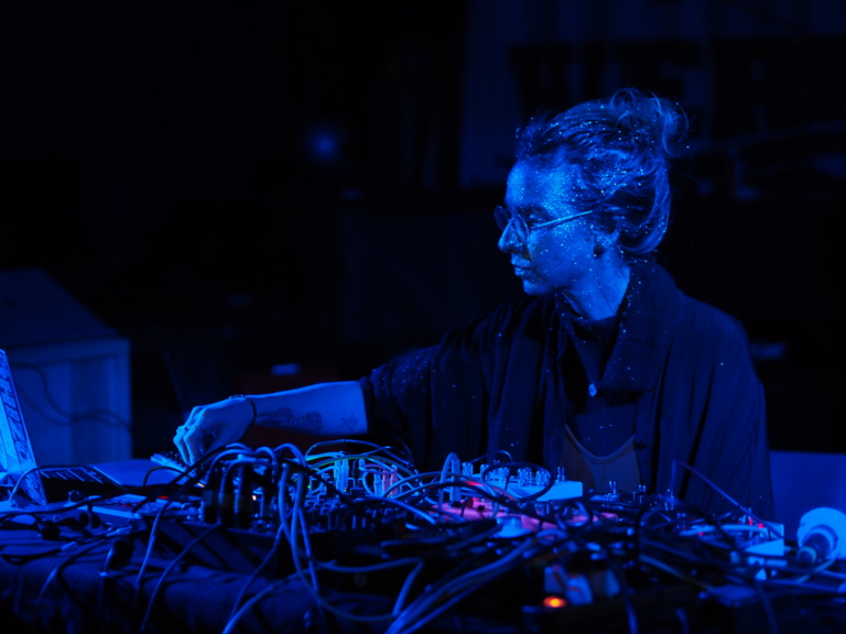 Julie Semoroz_MYELINE_photos rostibruecke ©Daniel Siemaszko